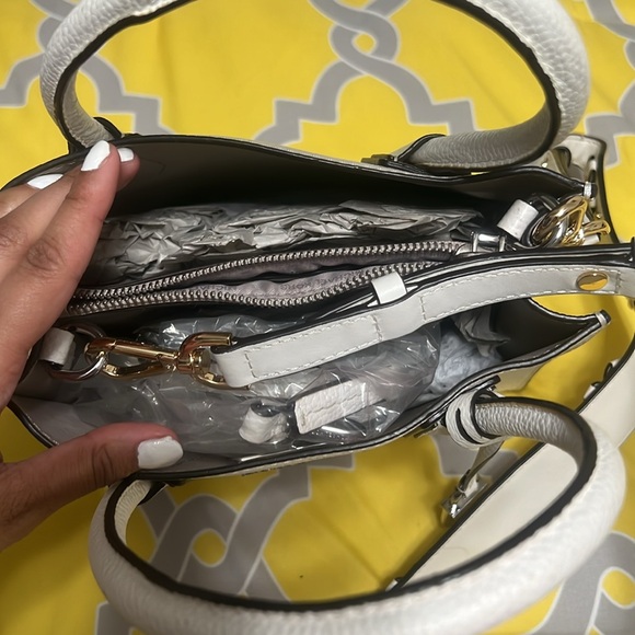 Michael kors handbag - Picture 8 of 8